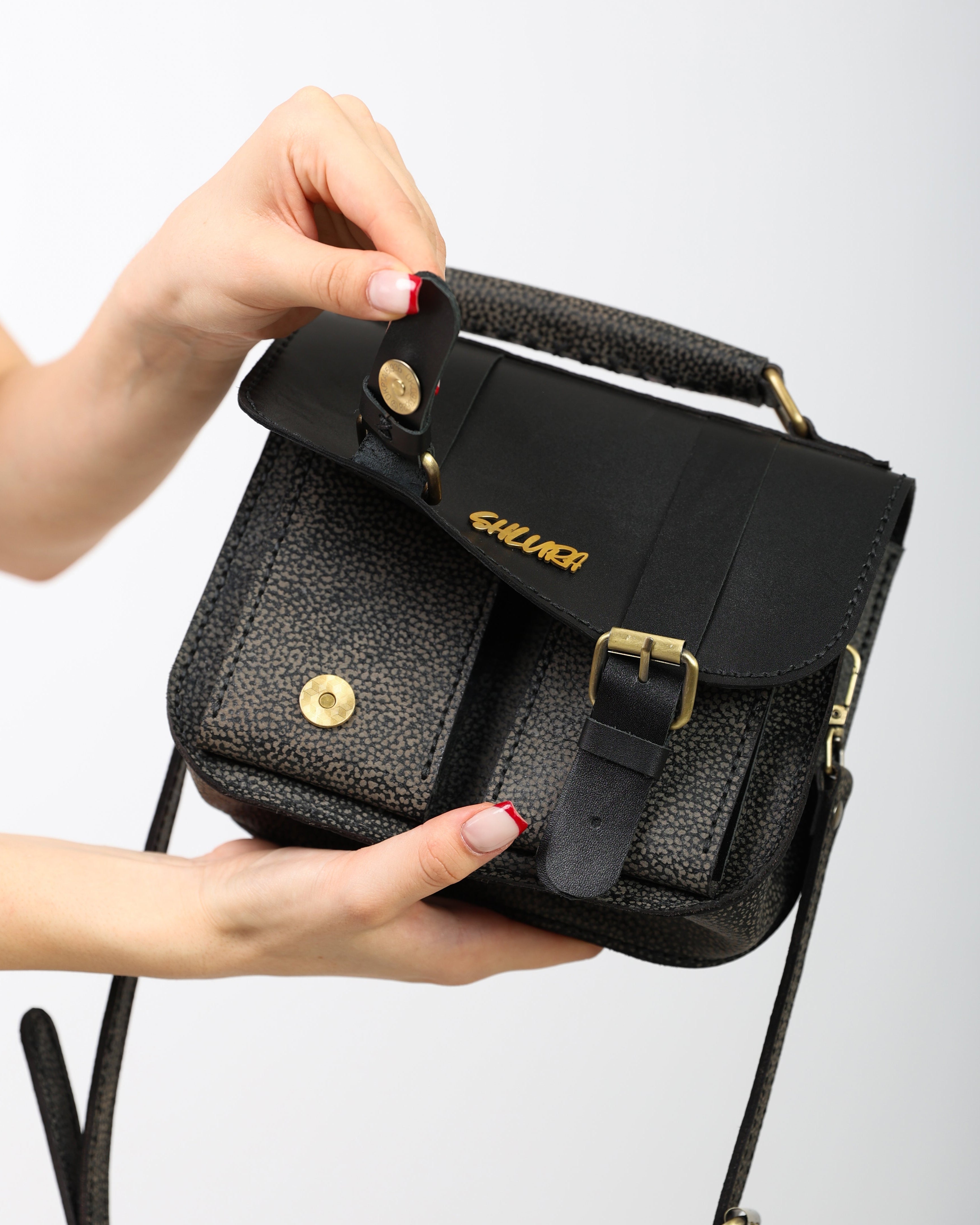 Crocella – Black and Dark Grey