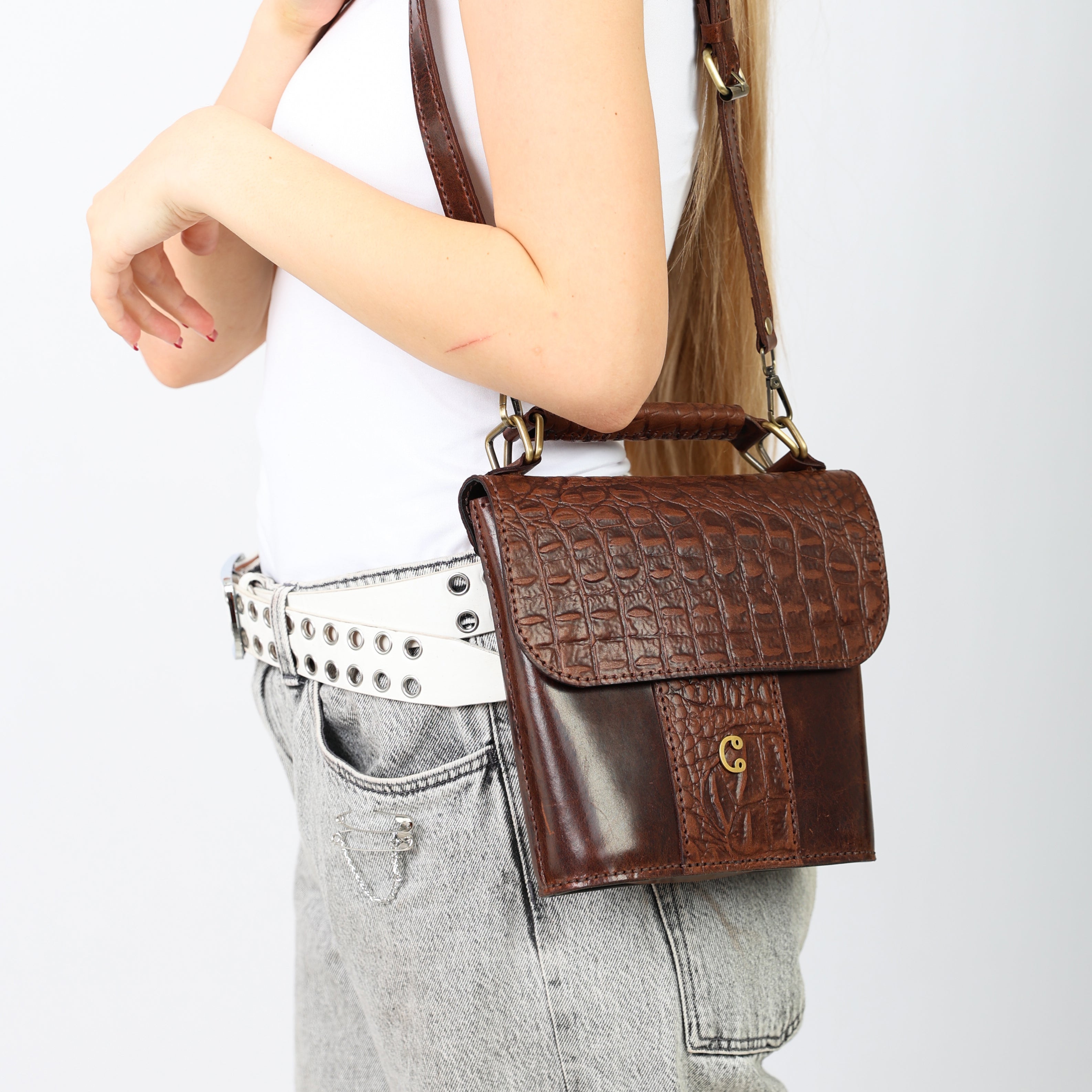 Veloura – Marron Image principale du produit