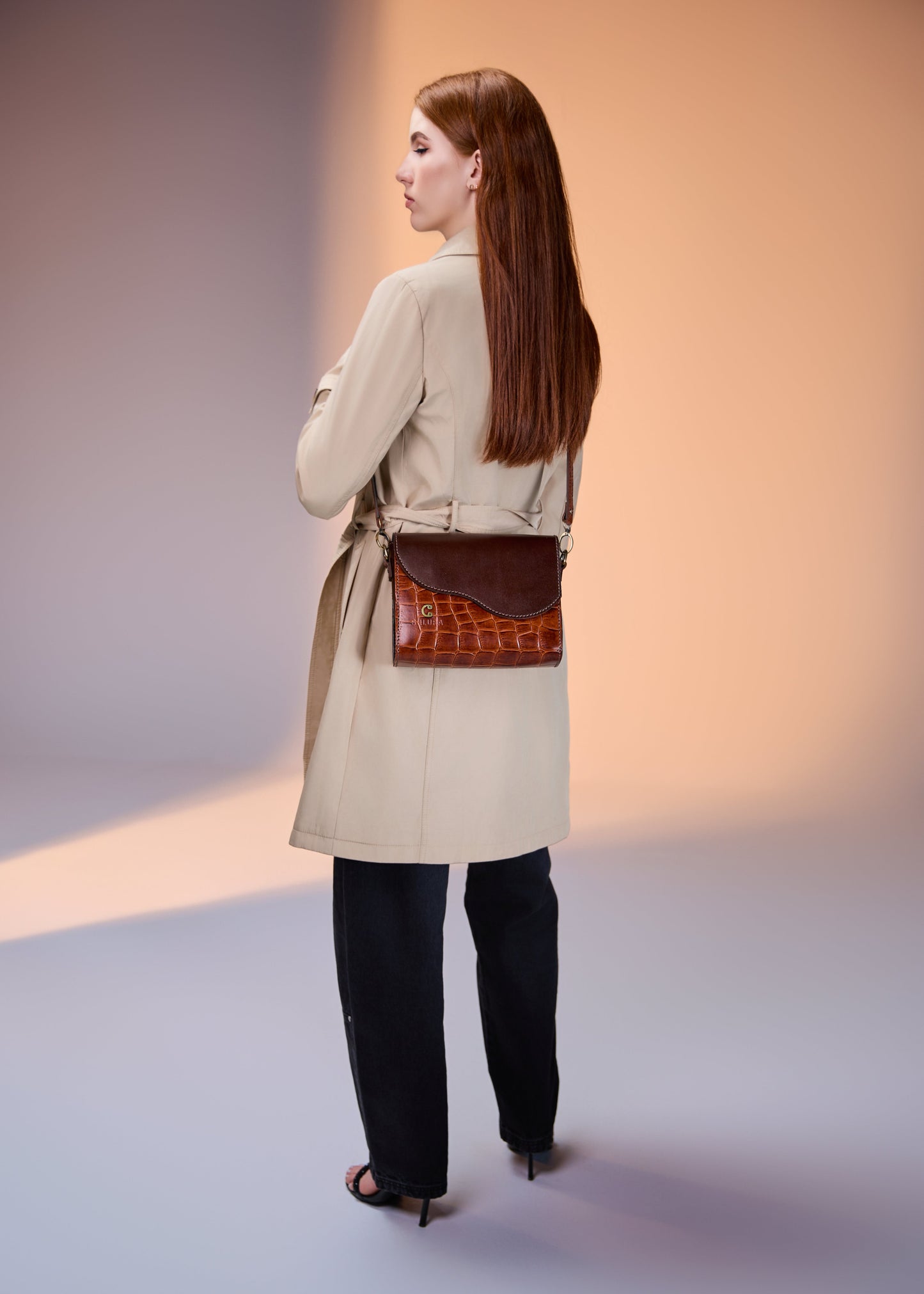Velmira – Crocodile Brown