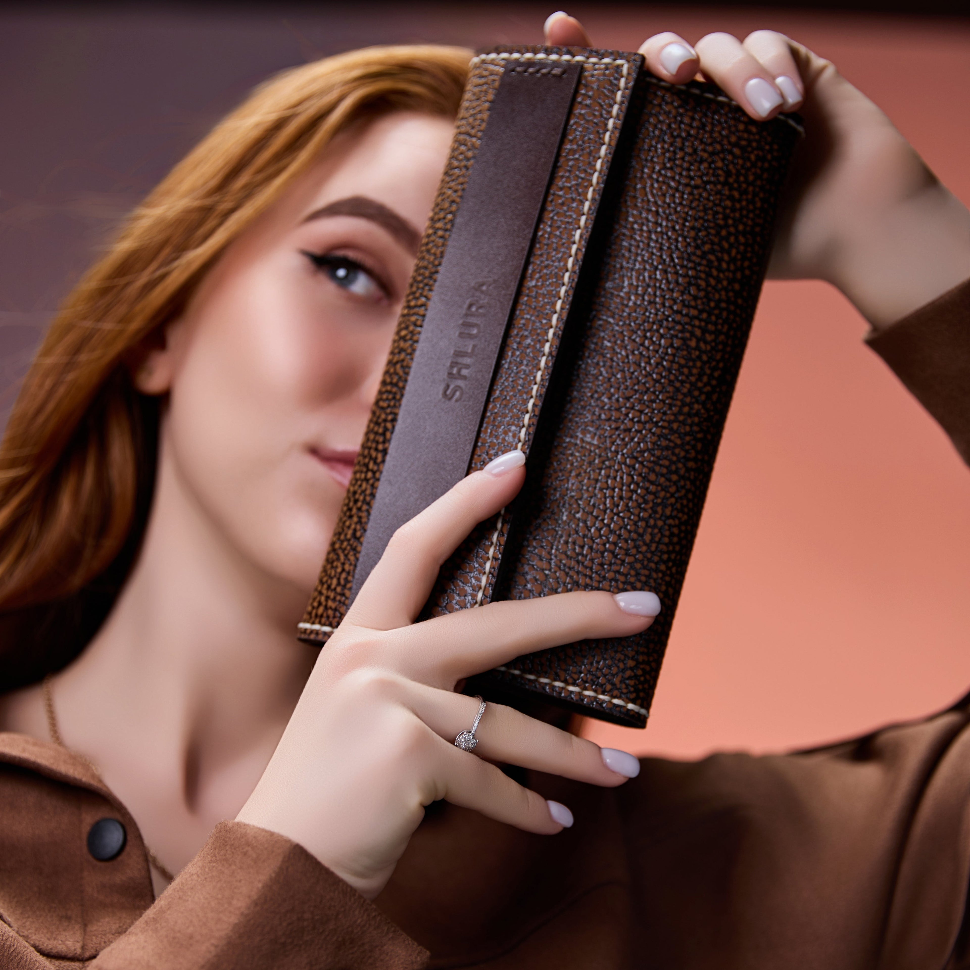 Luzara – Brown